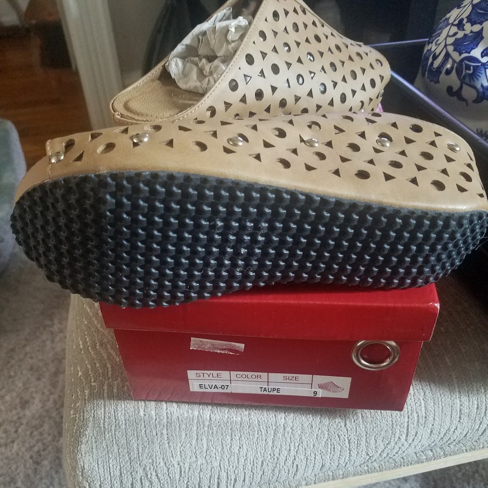 Versatile Slides From Refresh - image 2